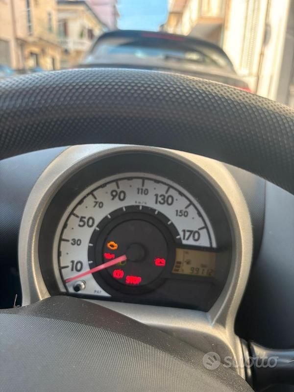 Usata Citroën C1 68 CV (50 kW) 2010 Bianco Utilitaria
