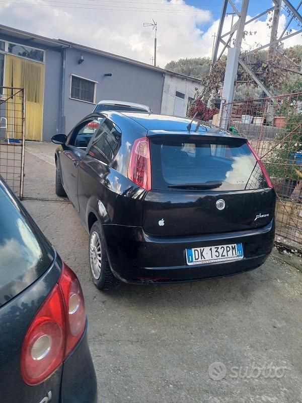 Usata Fiat Grande Punto 2008 Nero Utilitaria