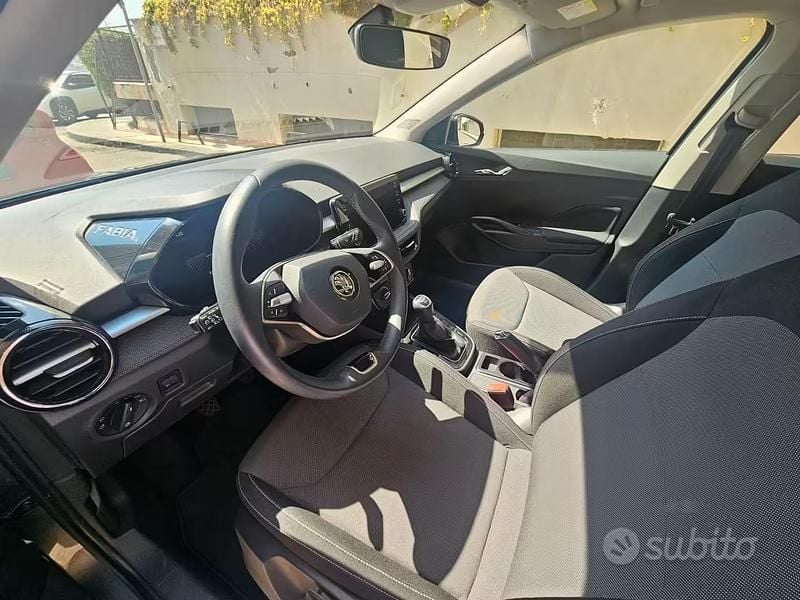 Occasion Skoda Fabia 2025 Grijs Hatchback