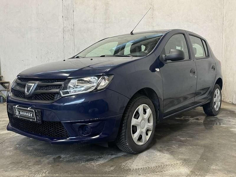 Usata Dacia Sandero Lauréate 75 CV (55 kW) 2013 Berlina