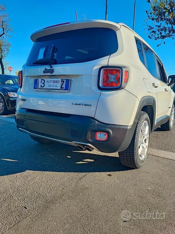 Usata Jeep Renegade Limited 120 CV (88 kW) 2015 Bianco SUV