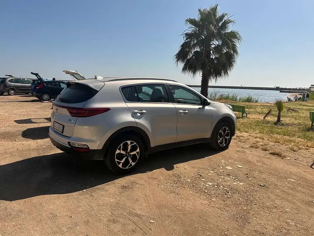 Usata Kia Sportage 136 CV (100 kW) 2021 Argento SUV
