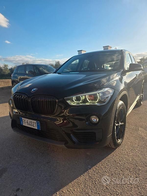 Usata BMW X1 150 CV (110 kW) 2016 Nero SUV