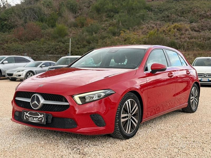 Usata Mercedes A200 Executive 163 CV (119 kW) 2019 Rosso Berlina