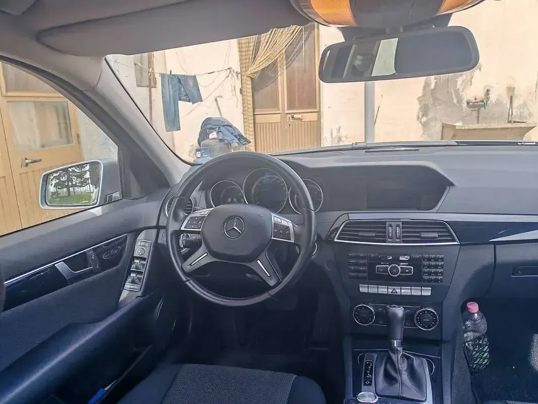 Usata Mercedes C220 Executive 170 CV (125 kW) 2012 Berlina