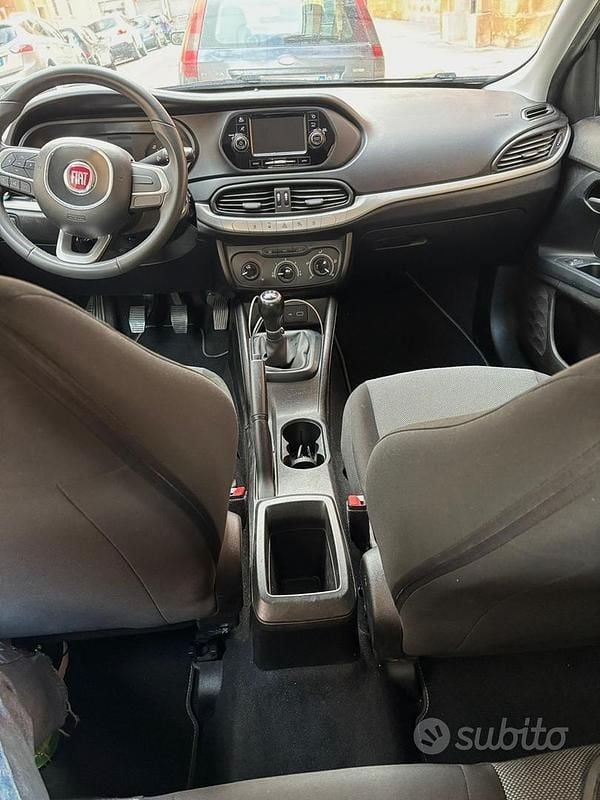 Usata Fiat Tipo Street 95 CV (69 kW) 2020 Blu Berlina