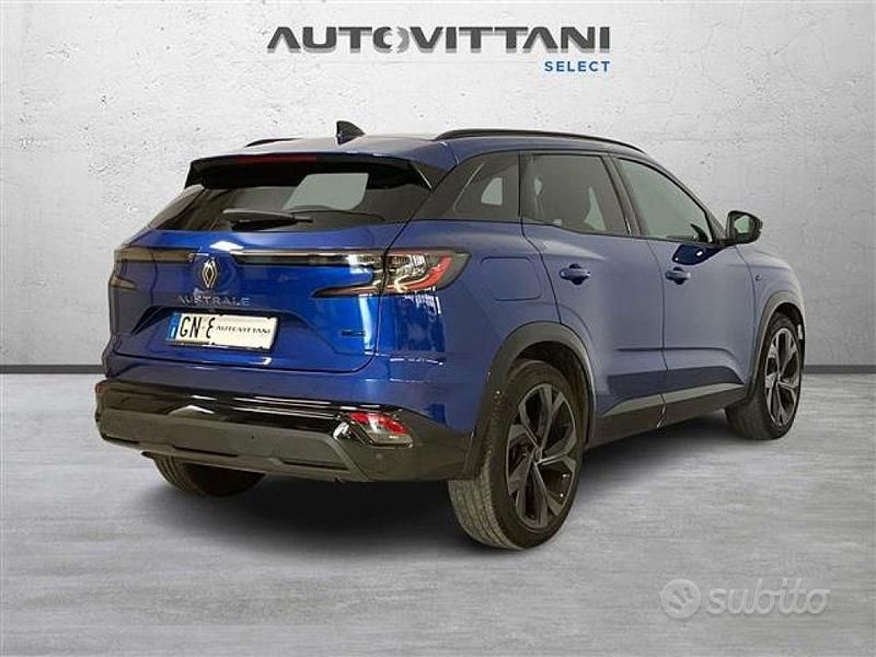 Usata Renault Austral Iconic Esprit Alpine 200 CV (147 kW) 2023 Blu scuro SUV
