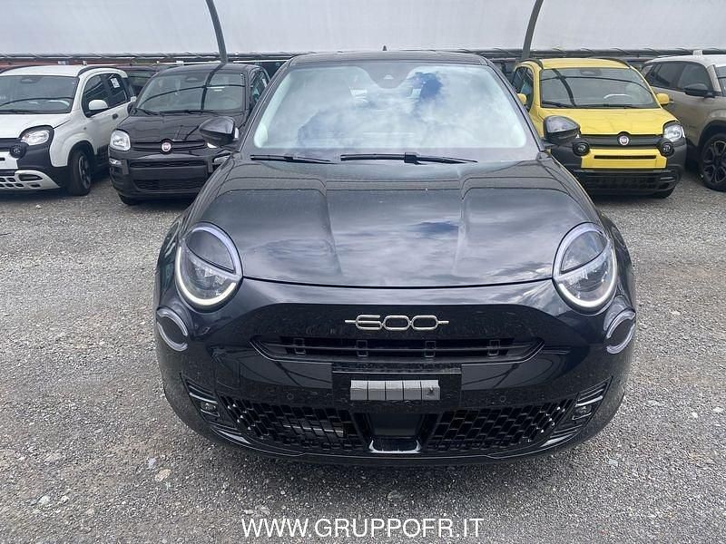 Nuova Fiat 600 Icon 110 CV (80 kW) 2025 Nero SUV
