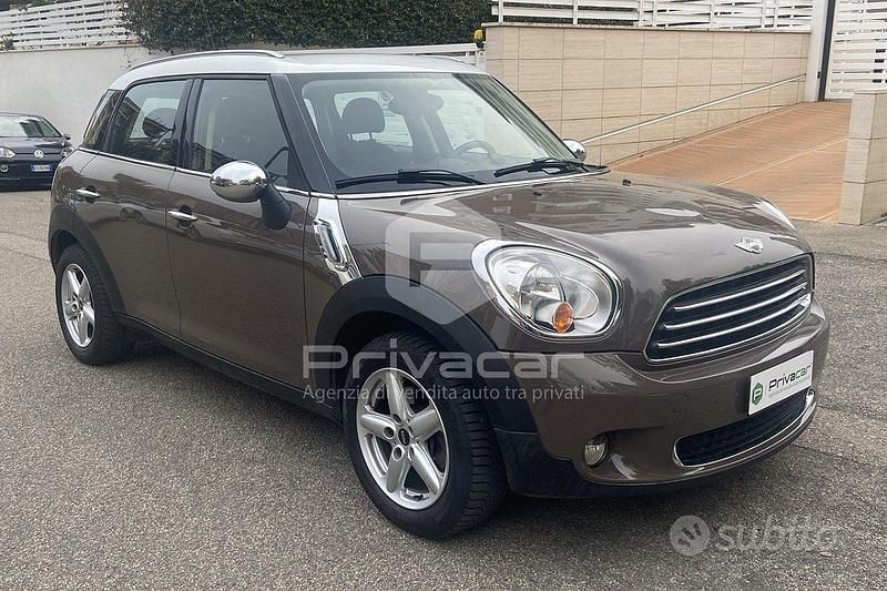 Usata Mini Cooper Countryman 122 CV (89 kW) 2011 Marrone SUV
