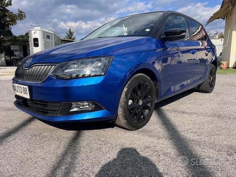 Usata Skoda Fabia Design Edition 60 CV (44 kW) 2018 Blu Berlina