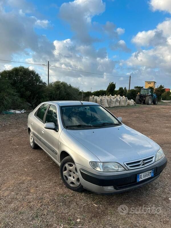 Usata 2000 Citroën Xsara Tre volumi | 2500 € (Molto cara) - Immagine 1/4