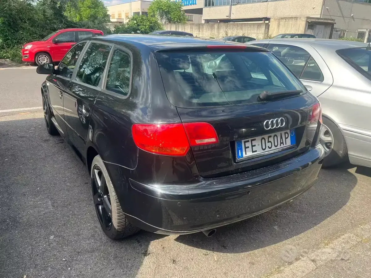 Usata Audi A3 Ambiente 115 CV (84 kW) 2007 Nero Utilitaria