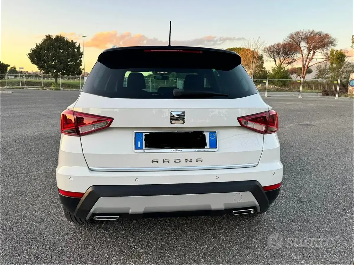 Usata Seat Arona FR 115 CV (84 kW) 2018 Bianco SUV