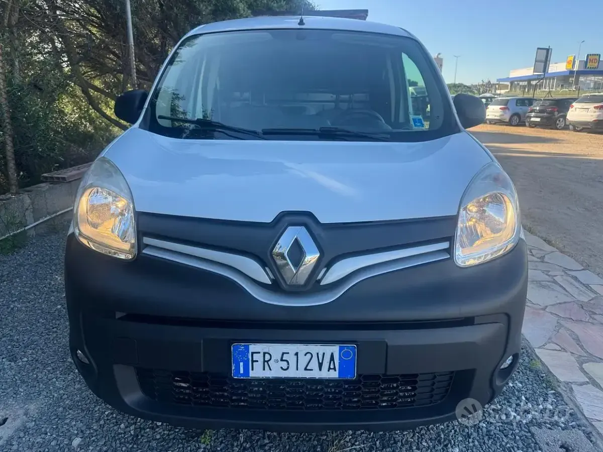 Usata Renault Kangoo 90 CV (66 kW) 2018 Bianco Monovolume