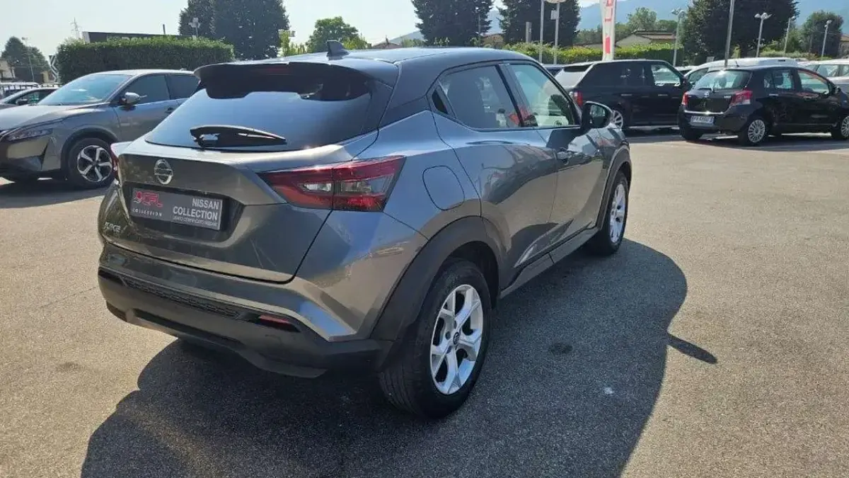 Usata Nissan Juke N-Connecta 114 CV (83 kW) 2021 Antracite metallizzato SUV