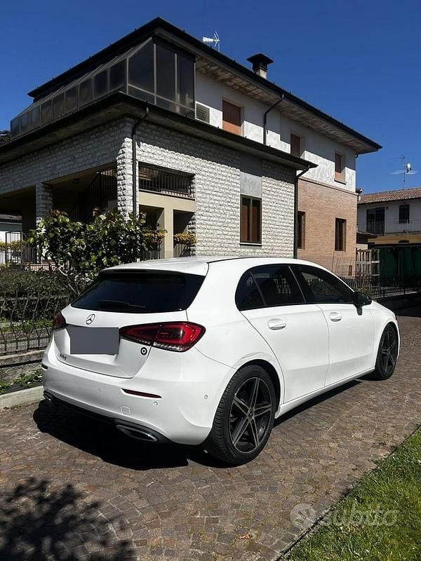 Usata Mercedes A180 116 CV (85 kW) 2018 Bianco Berlina