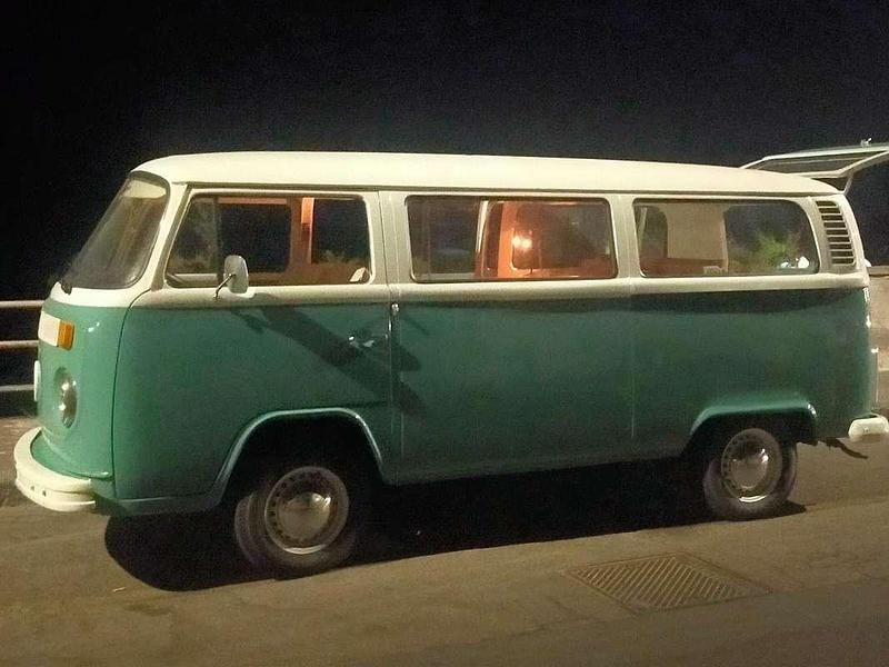 Bianco Usata 1975 VW T2 Furgone | 21.000 € - Immagine 1/4