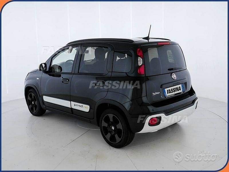 Usata Fiat Panda S 69 CV (50 kW) 2024 Azzurro Utilitaria