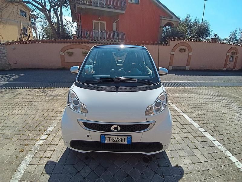 Usata Smart ForTwo Coupé 71 CV (52 kW) 2013 Bianco Coupé