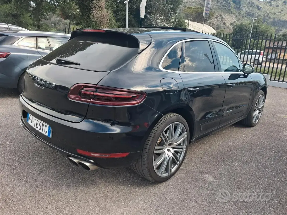 Usata Porsche Macan S Sport 340 CV (250 kW) 2015 Nero SUV