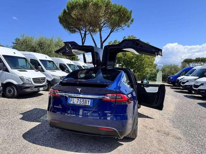 Usata Tesla Model X 158 kW (215 CV) 2017 Blu/azzurro SUV