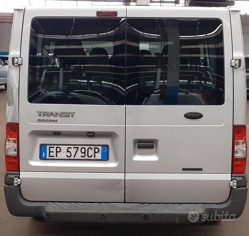 Usata Ford Transit 2013 Grigio Monovolume