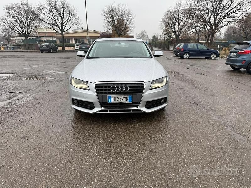Grigio Usata 2010 Audi A4 Station wagon | 5200 € (Super prezzo) - Immagine 1/4