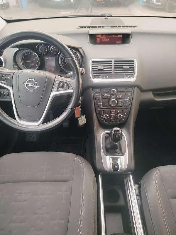 Usata Opel Meriva Cosmo 120 CV (88 kW) 2014 Monovolume