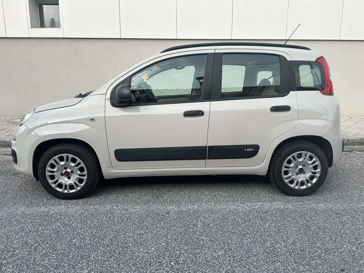 Usata Fiat Panda Easy 84 CV (61 kW) 2015 Beige Utilitaria