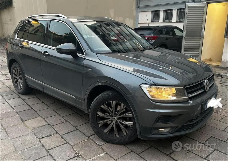 Usata VW Tiguan Business 150 CV (110 kW) 2019 Grigio SUV