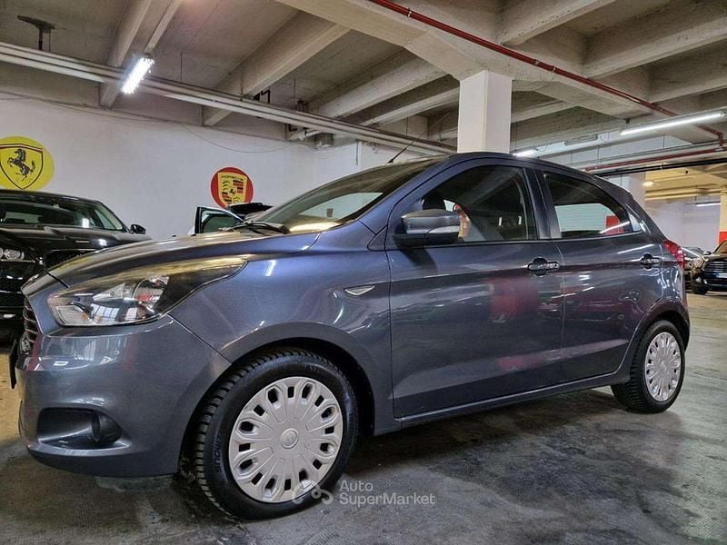 Usata Ford Ka Plus 86 CV (63 kW) 2016 Grigio Utilitaria