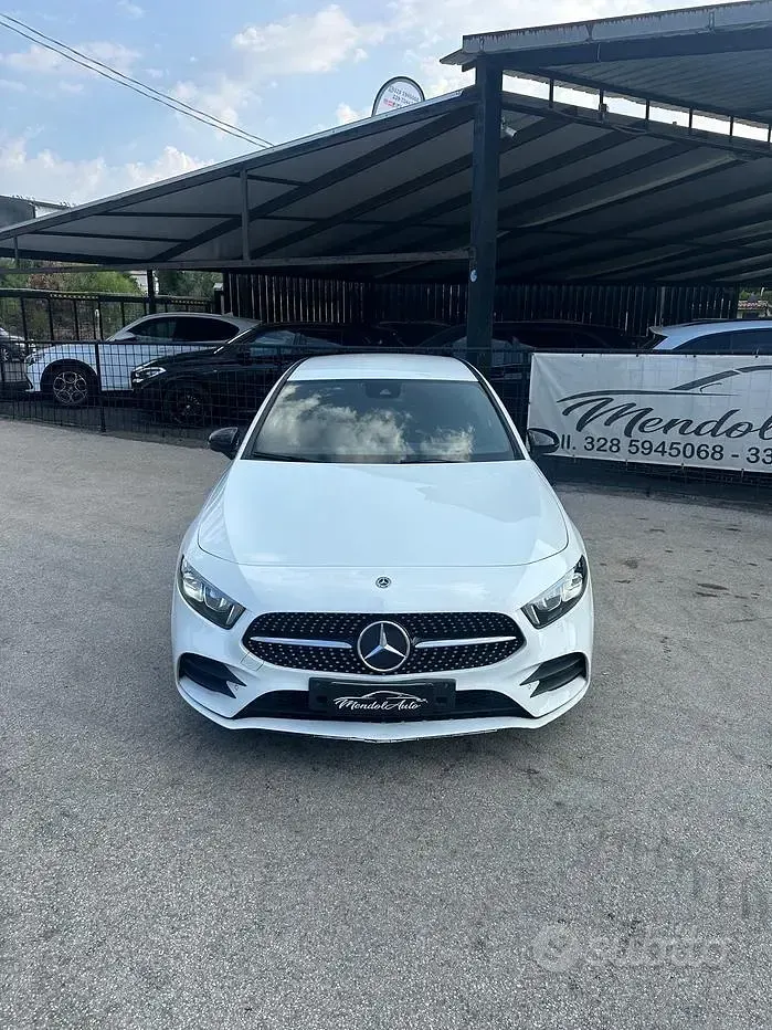 Usata Mercedes A180 Premium 116 CV (85 kW) 2019 Bianco Berlina