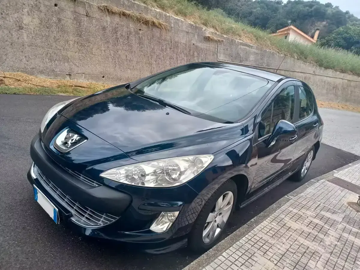 Usata Peugeot 308 112 CV (82 kW) 2009 Blu Berlina