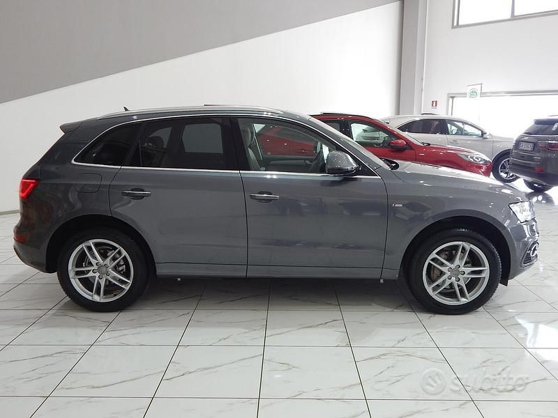 Usata Audi Q5 Advanced 190 CV (139 kW) 2017 Grigio SUV