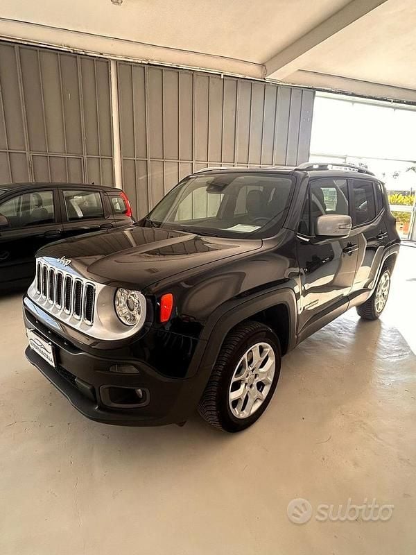 Usata Jeep Renegade Limited 140 CV (102 kW) 2014 Nero SUV