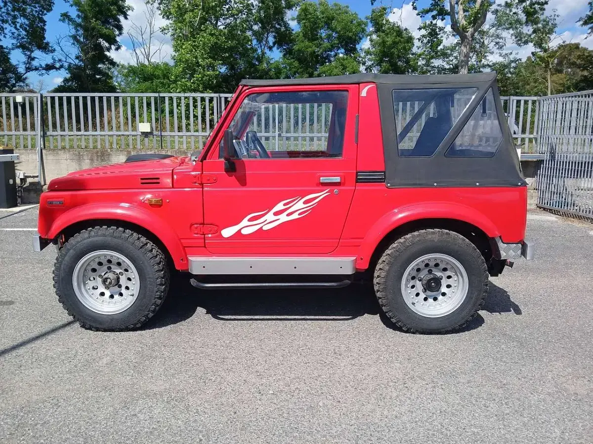 Usata Suzuki Samurai 64 CV (47 kW) 1990 Rosso SUV