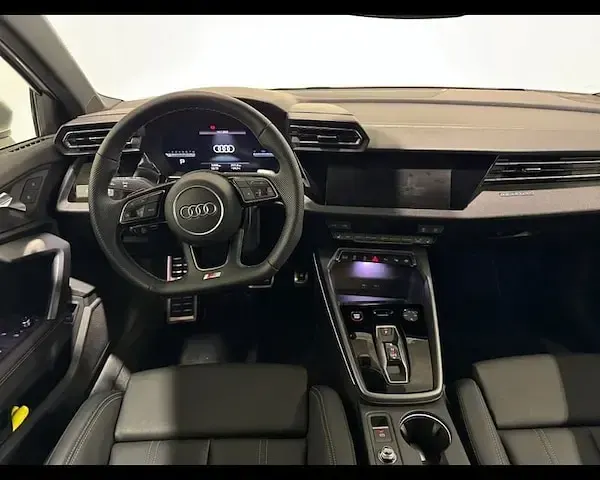 Usata Audi S3 Ambiente 333 CV (244 kW) 2024 Bianco arkona Berlina