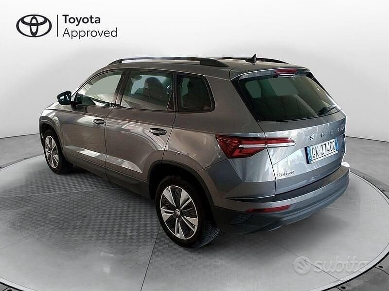 Usata Skoda Karoq Executive 110 CV (80 kW) 2022 Grigio SUV