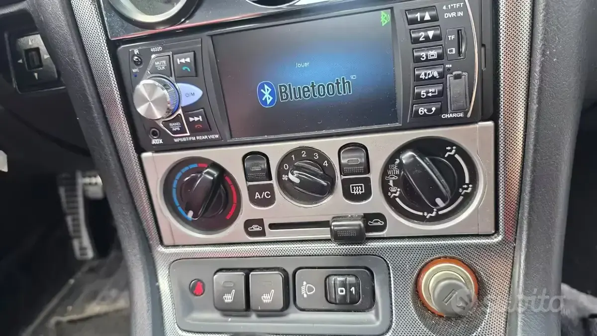 Usata Mazda MX5 146 CV (107 kW) 2004 Nero Cabrio
