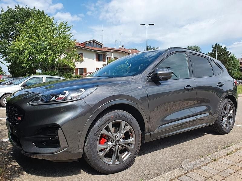 Usata Ford Kuga ST-Line X 150 CV (110 kW) 2021 Grigio SUV