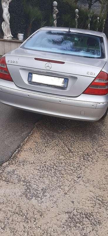 Usata Mercedes E320 Classic 204 CV (150 kW) 2003 Berlina