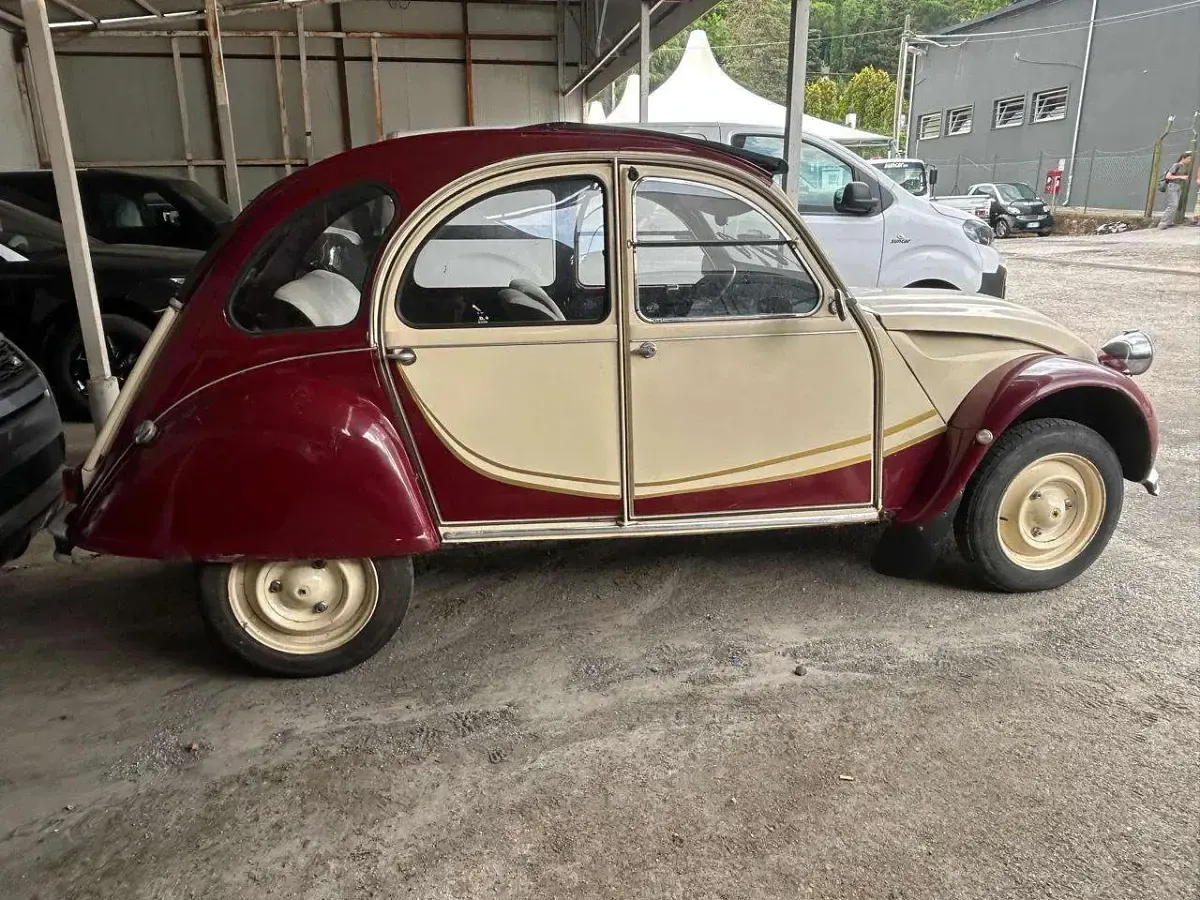 Usata Citroën 2CV Charleston 29 CV (21 kW) 1981 Crema Berlina