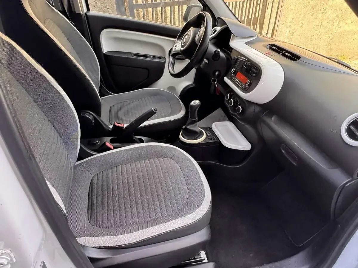 Usata Renault Twingo SE 71 CV (52 kW) 2015 Other Utilitaria