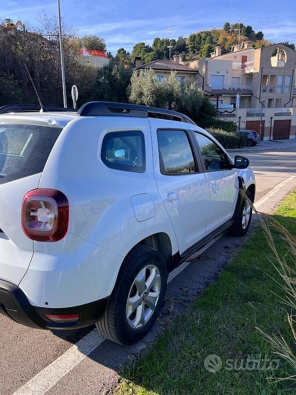 Usata Dacia Duster 100 CV (73 kW) 2021 Bianco SUV