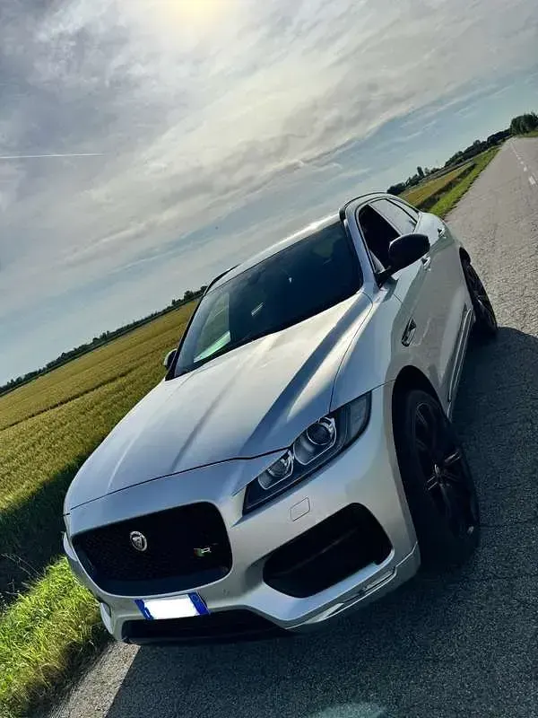 Usata Jaguar F-Pace R-Sport 179 CV (131 kW) 2017 SUV