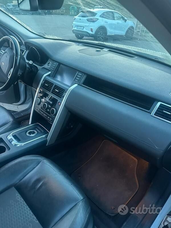 Usata Land Rover Discovery 4 136 CV (100 kW) 2016 Bianco SUV
