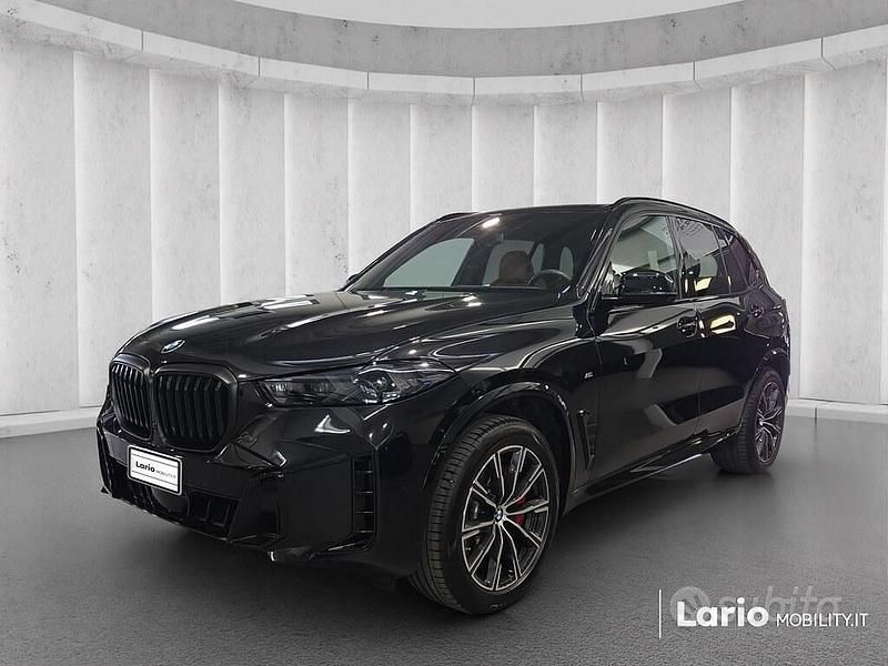 Usata BMW X5 M Sport 352 CV (258 kW) 2024 Nero SUV