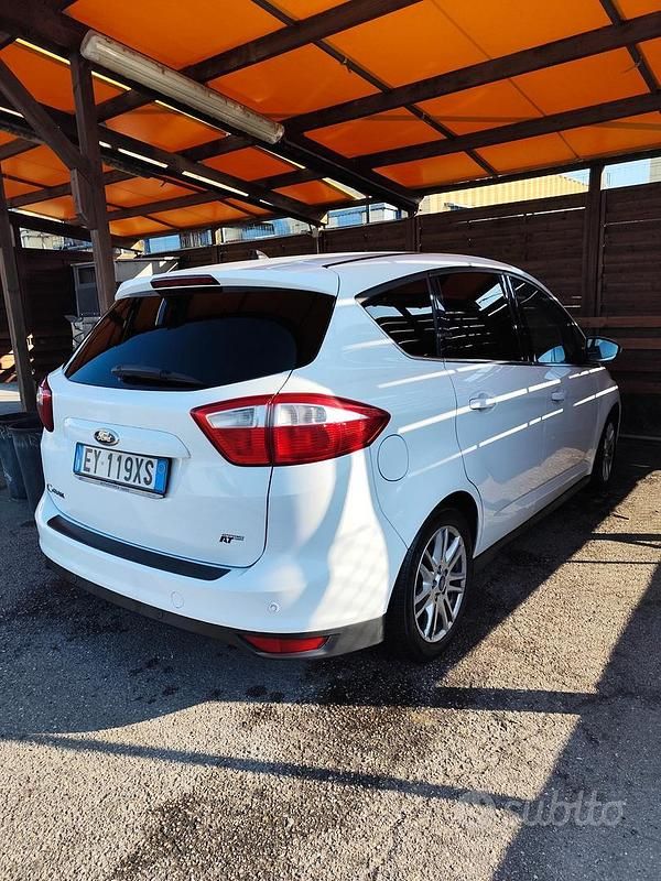 Usata Ford C-MAX Titanium 110 CV (80 kW) 2015 Bianco Monovolume