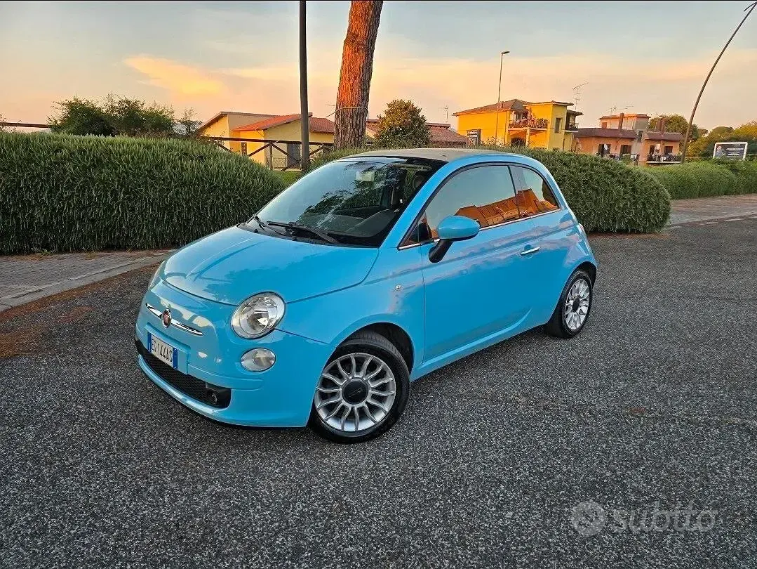 Usata Fiat 500C Lounge 85 CV (62 kW) 2013 Blu/azzurro Cabrio