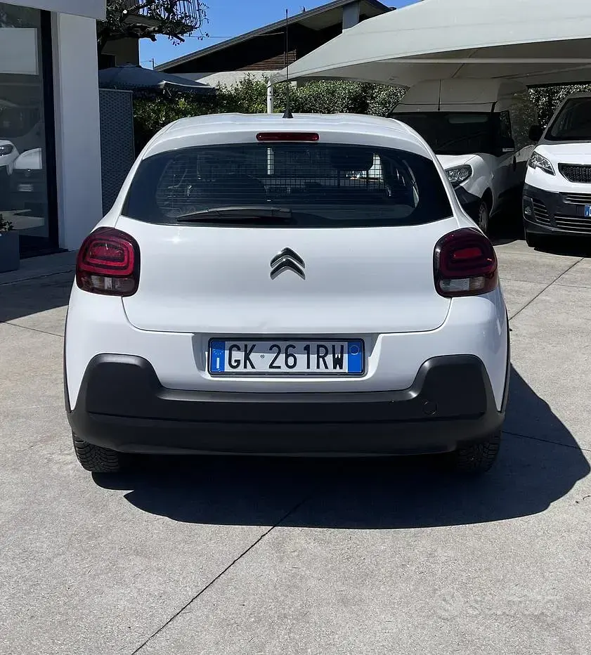 Usata Citroën C3 102 CV (75 kW) 2022 Bianco Utilitaria